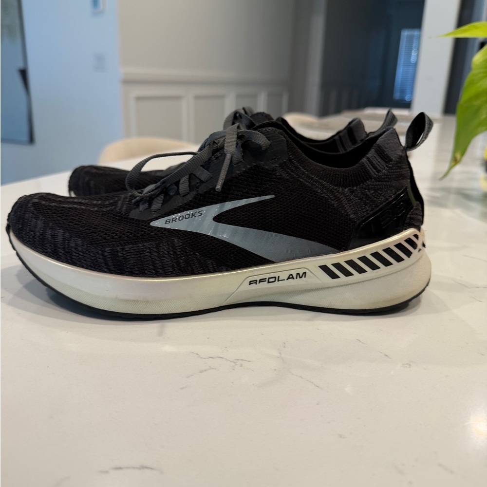 Brooks Black Knit Running Shoes with White Midsole